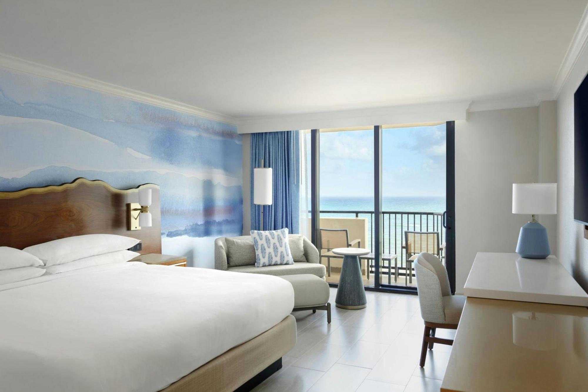 King Room Oceanfront View Balcony,1641012078:JPEG